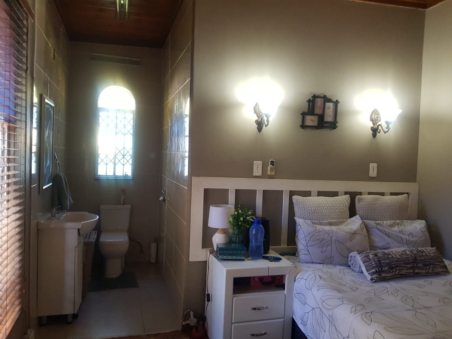 4 Bedroom Property for Sale in Protea Park North West